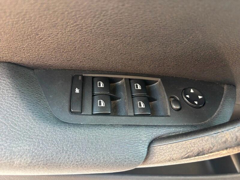 BMW X1 (E84) X1 sDrive16d X Line