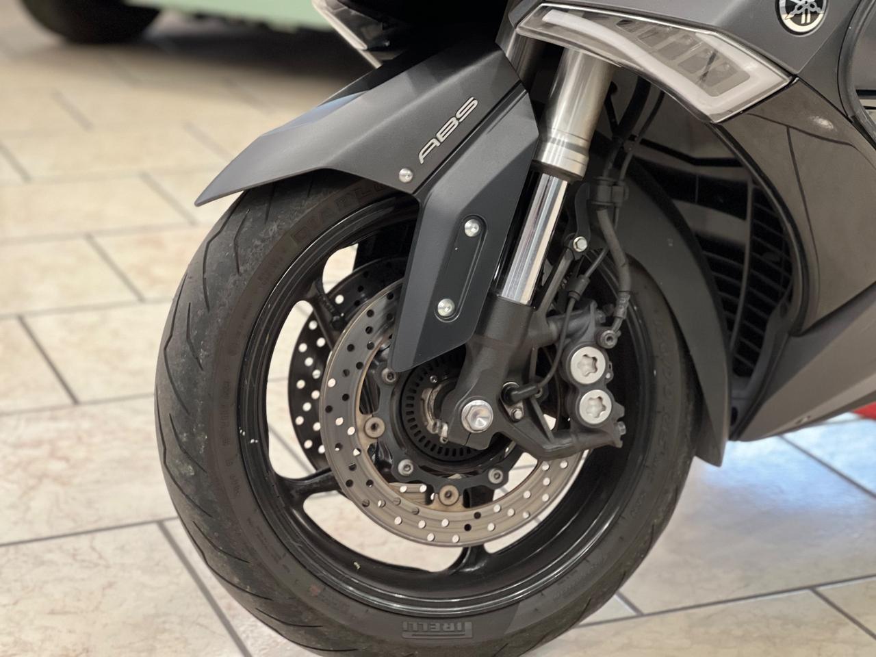 Yamaha TMAX 530 Tech Max