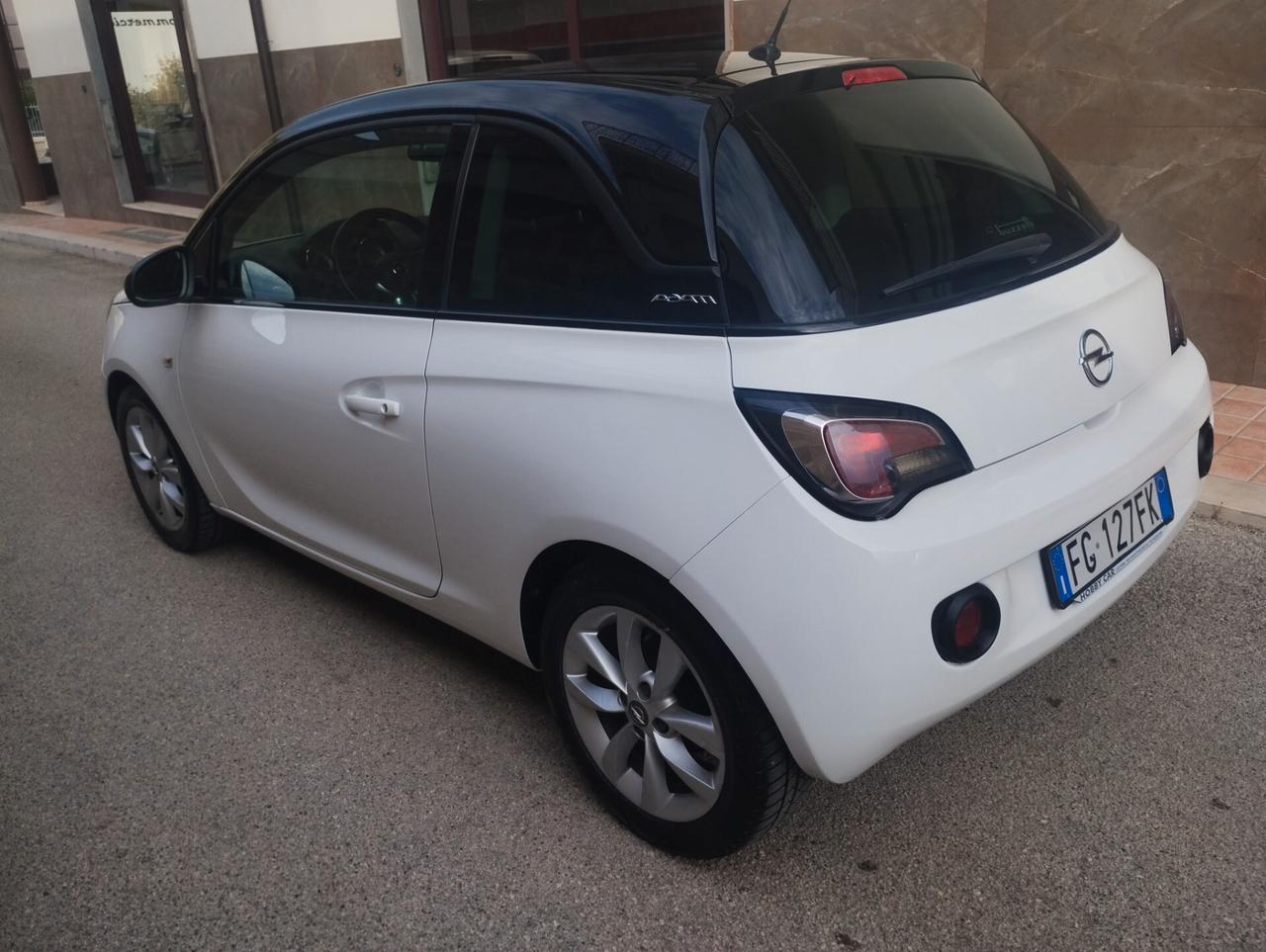 Opel Adam 1.4 87 CV GPL Tech Jam