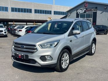 Ford Kuga 1.5 TDCI 120 CV S&S 2WD Powershift Titanium