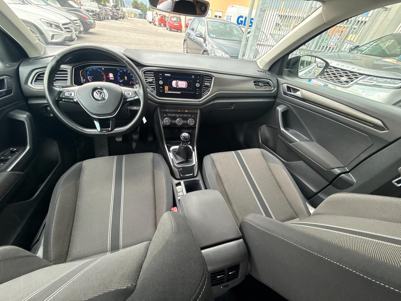 Volkswagen T-Roc 1.0 tsi / VIRTUAL COCKPIT 115cv