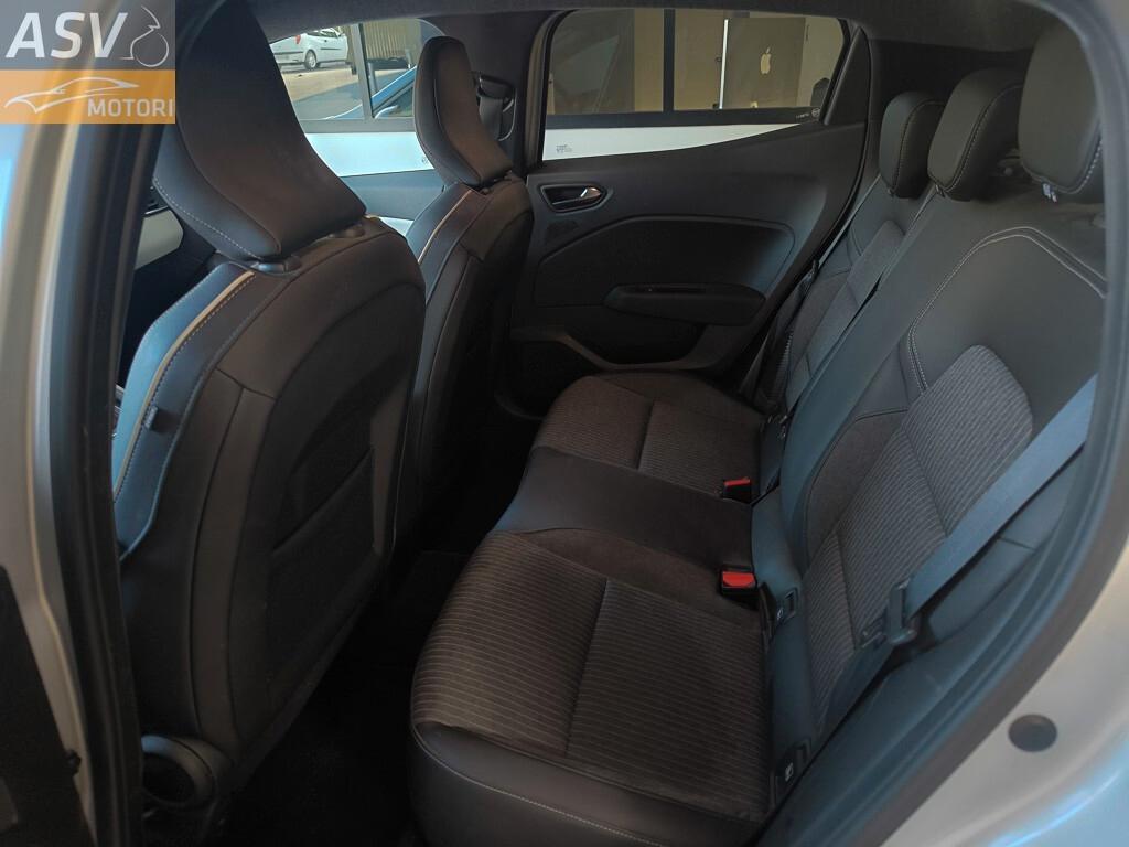 Renault Clio Full Hybrid E-Tech 140 CV 5 porte Intens