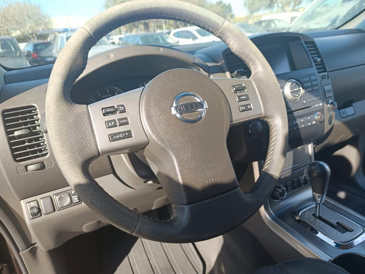 Nissan Navara double cab 4wd 2011 - 2.5 diesel Lb automobili