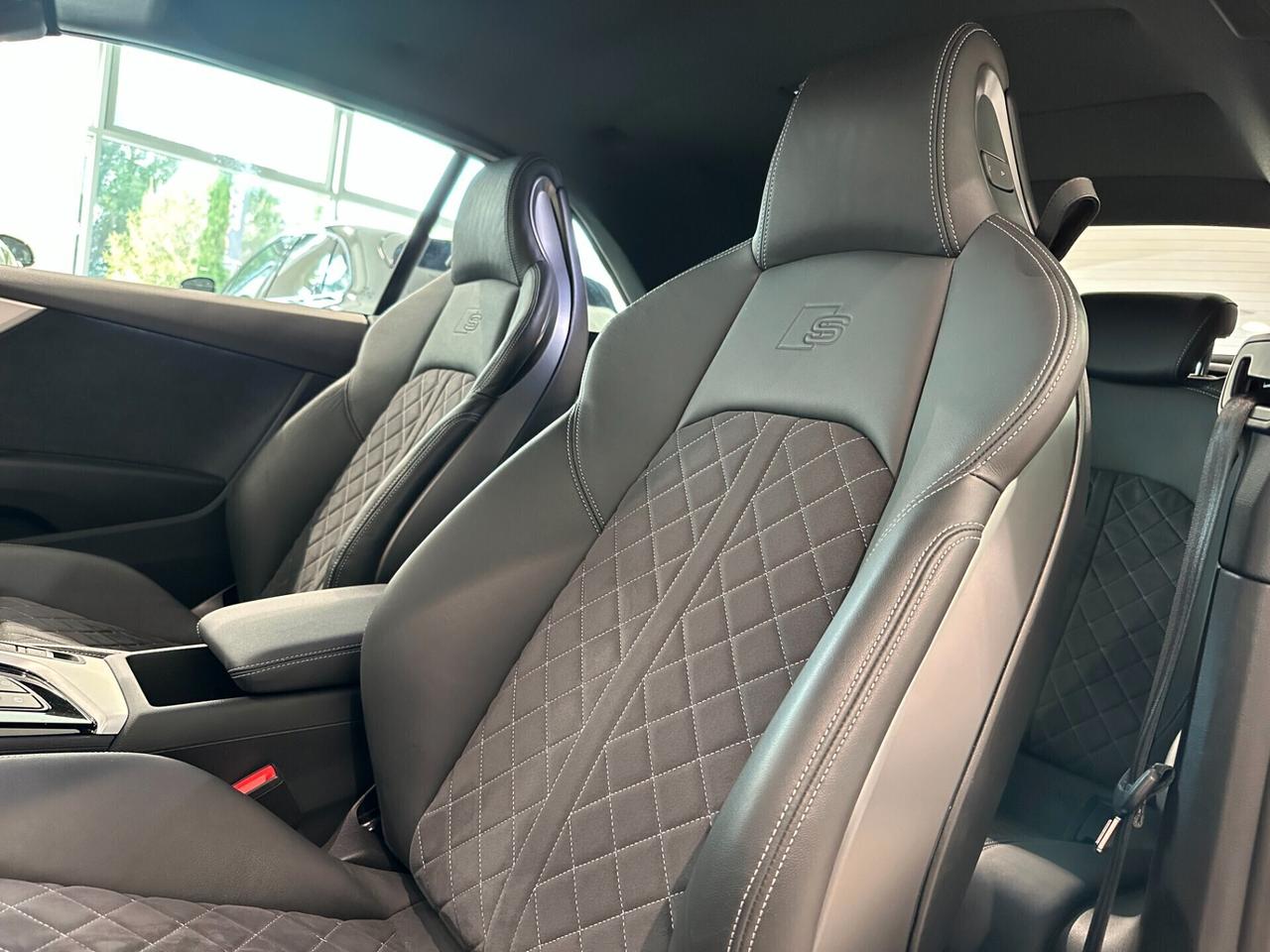 Audi A5 Cabrio 40 2.0 TDI mhev S tronic S line edition 204cv