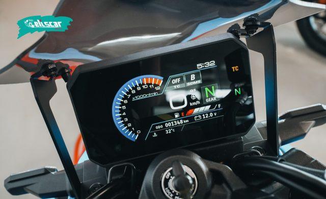 SUZUKI GSX-8S 800