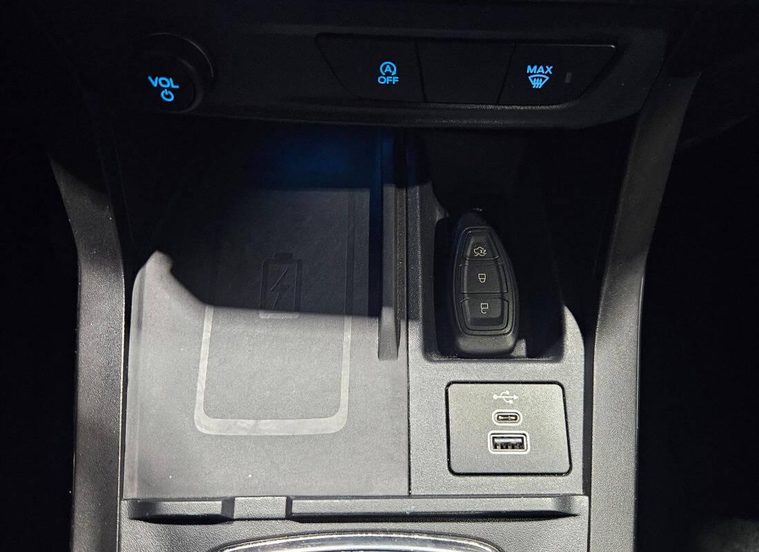 Ford Puma 1.0 ecoboost h Titanium 125cv