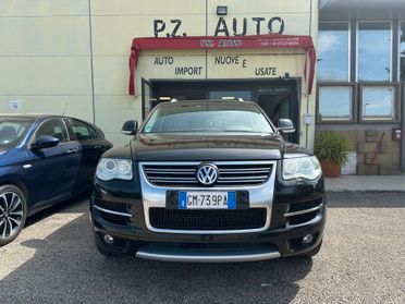 Volkswagen Touareg 6.0 W12 450cv UNIPRO