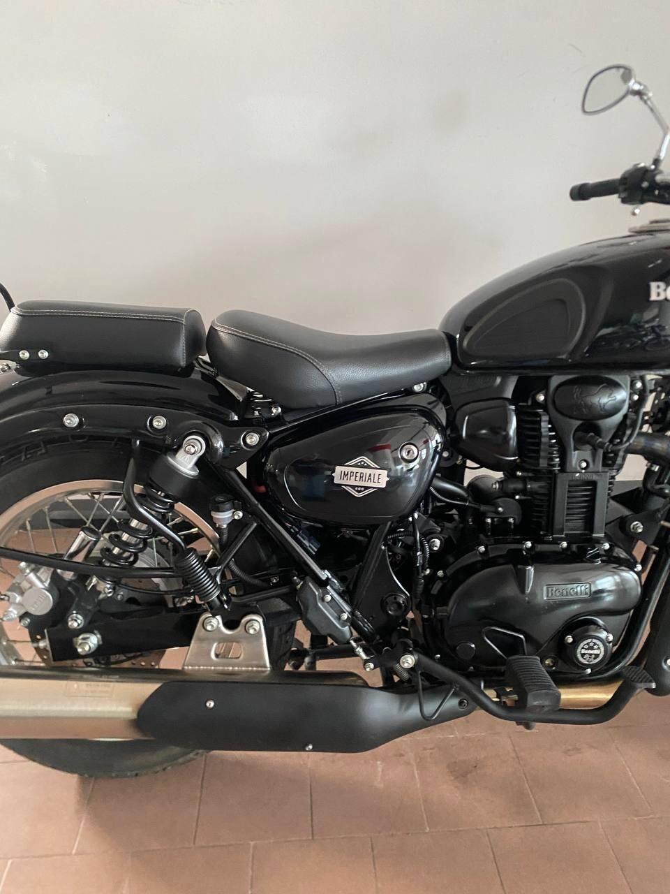Benelli Imperiale 400