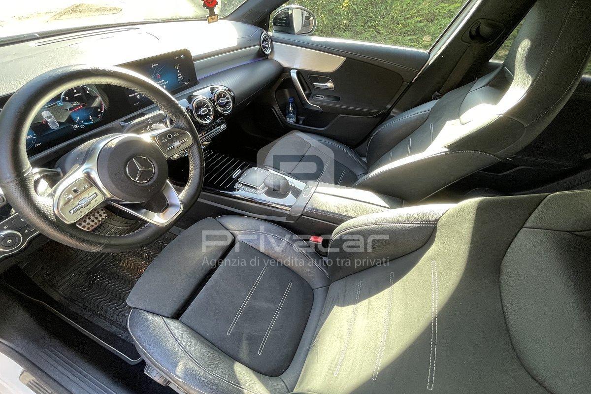 MERCEDES A 200 d Automatic Premium