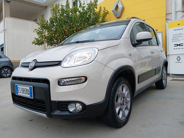 FIAT Panda 4x4 1.300 MultiJet 75cv Gancio Traino