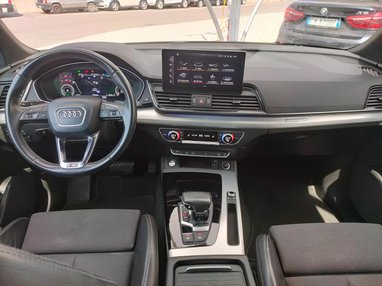 Audi Q5 50 TFSI e quattro S tronic line
