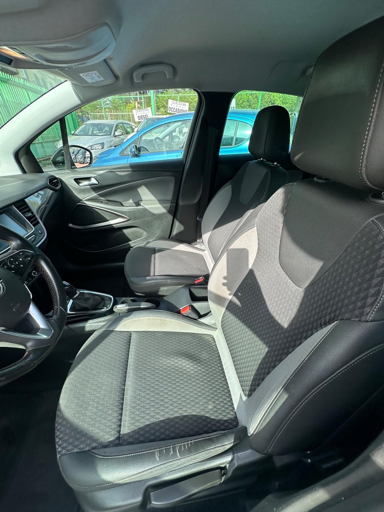 Opel Crossland X 1.2 12V Innovation