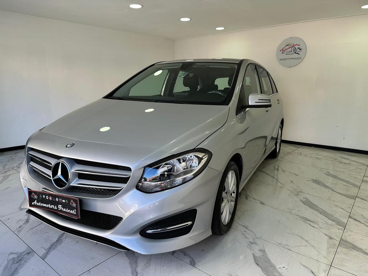 Mercedes-benz B 180 d Business- EURO 6 -NAVI-TELECAMERA-2016