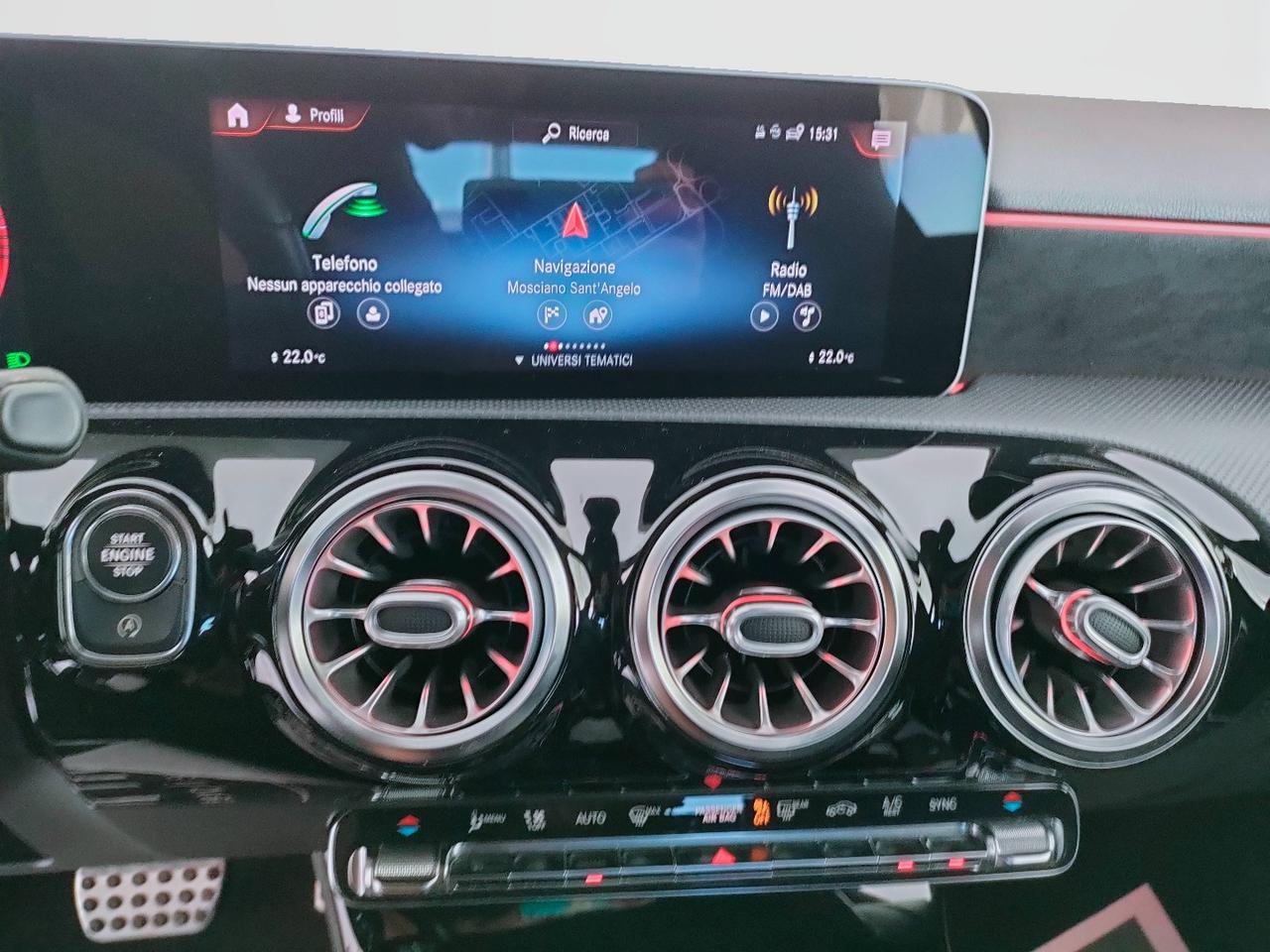 Mercedes-Benz Classe A - W177 2018 - A 200 d Premium Night edition 4matic auto