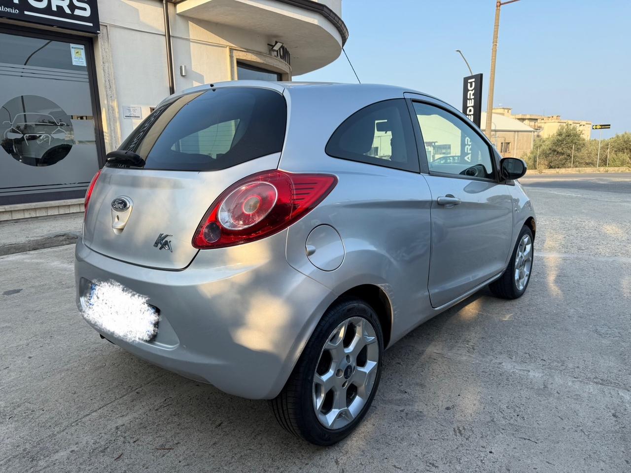 Ford Ka Ka+ 1.2 8V 69CV Titanium