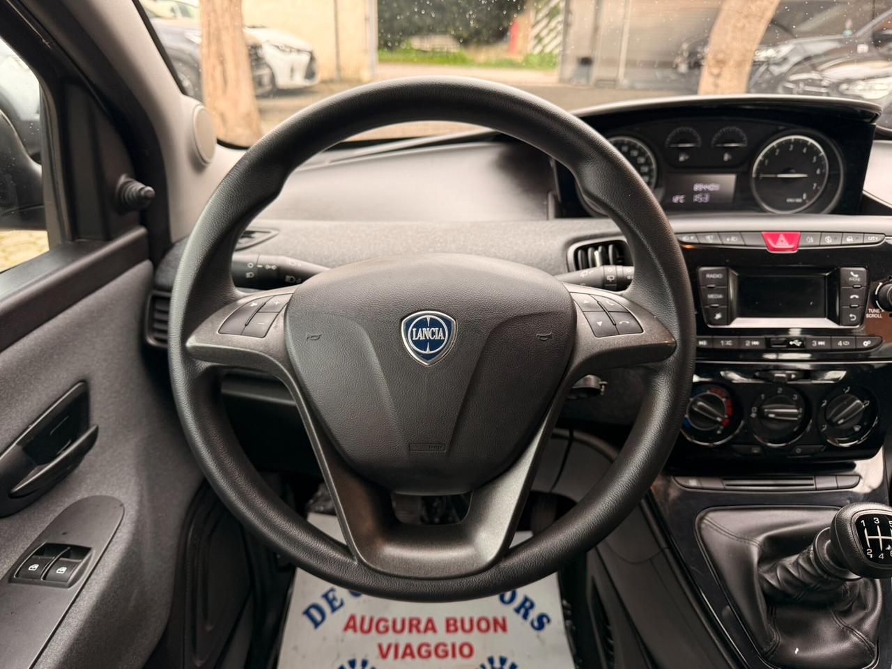 LANCIA Ypsilon Hybrid 1.0 Benz. 70CV Silver - 2022