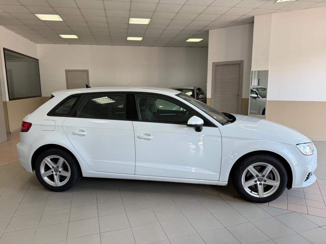 Audi A3 1.6 TDI 116 CV Sport