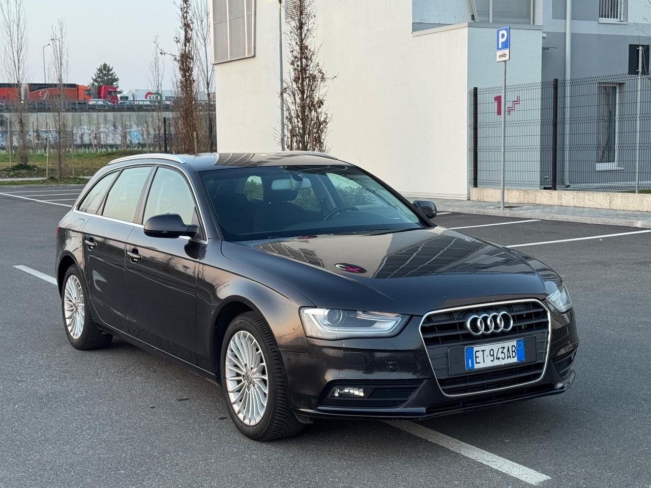 Audi A4 Avant 2.0 TDI 177CV mult. Advanced