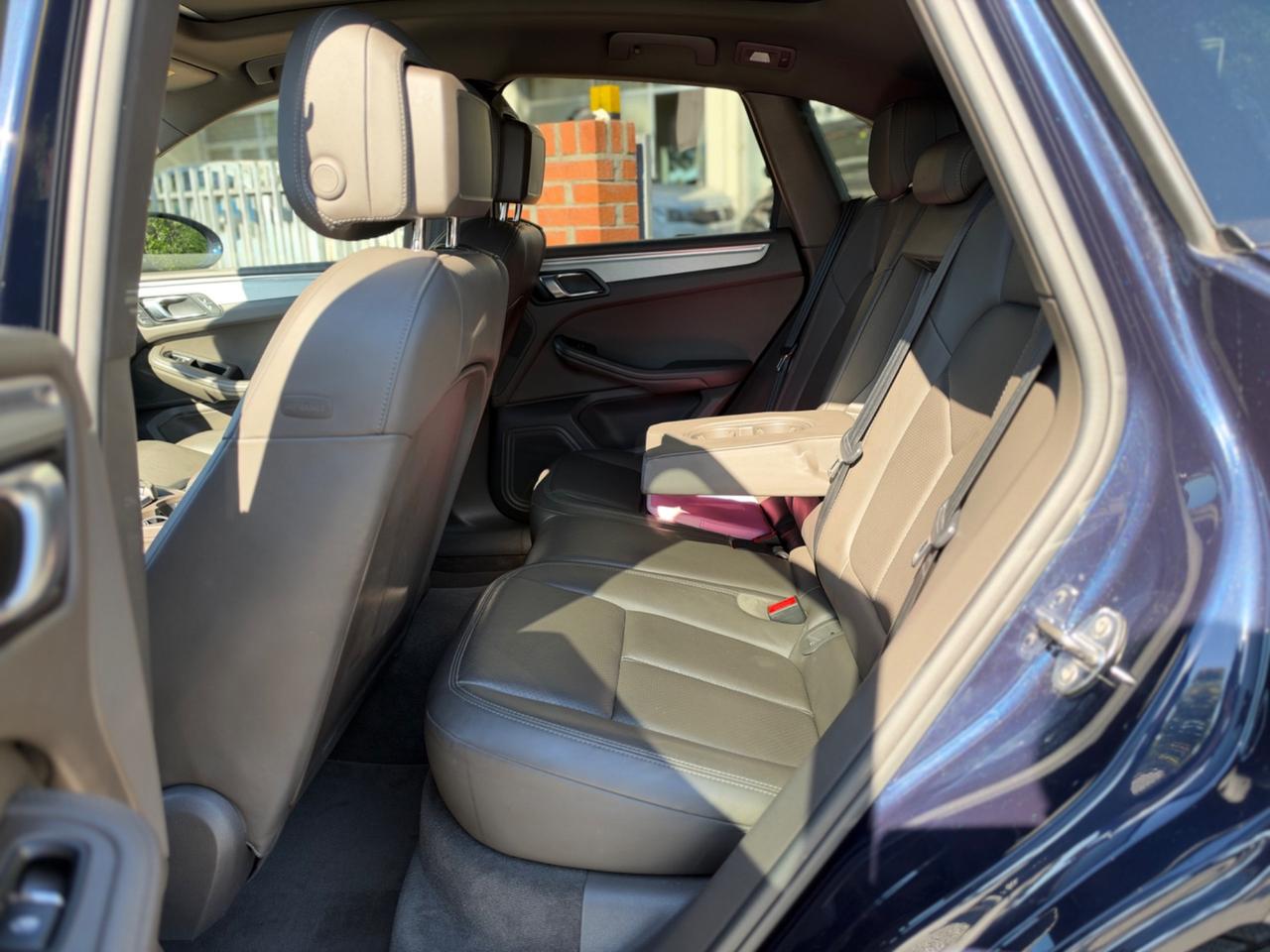Porsche Macan 2.0 246CV PDK