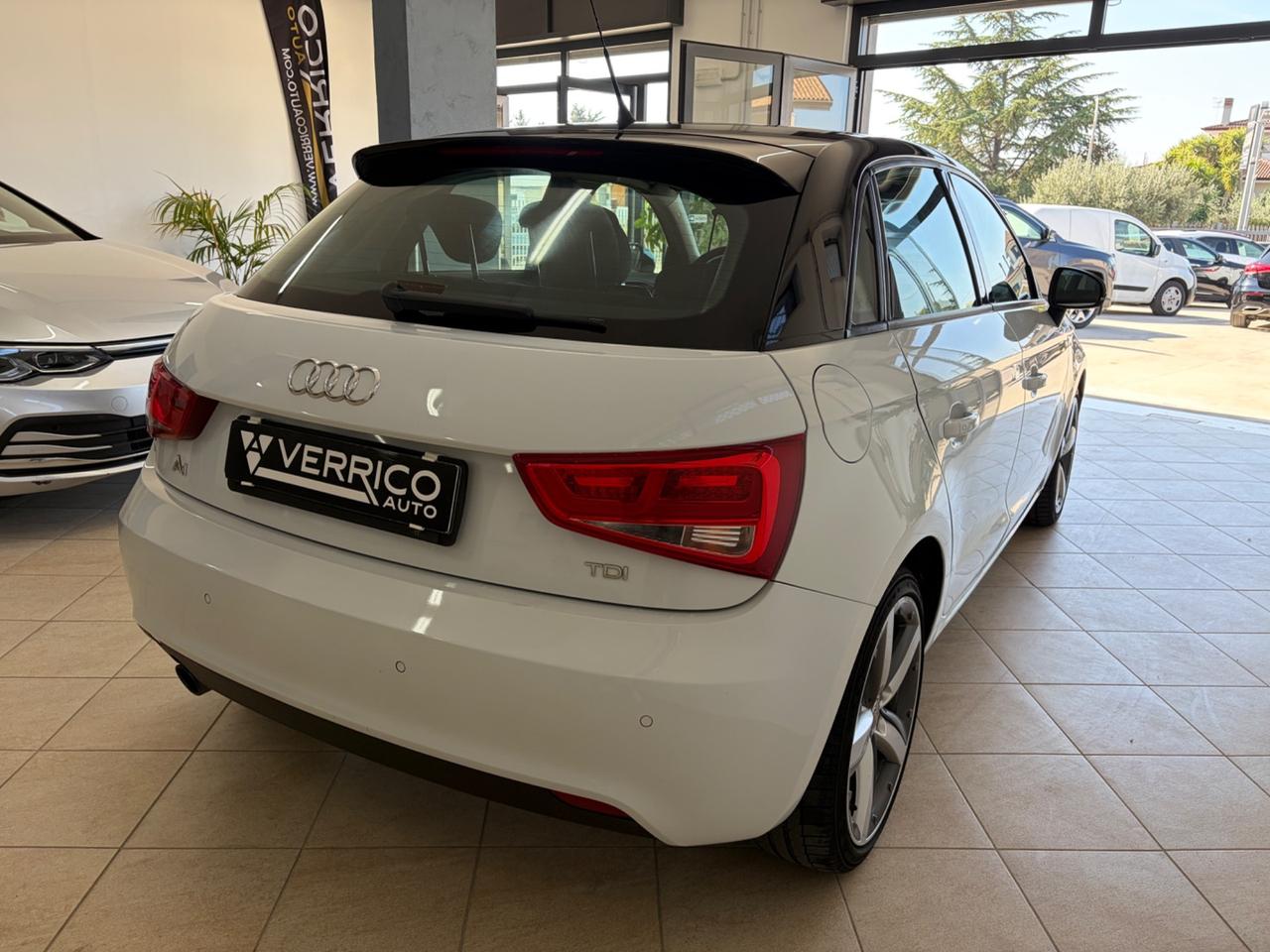 Audi A1 SPB 1.6 TDI S LINE EDITION PLUS