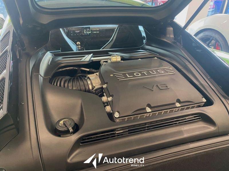 Lotus Emira V6 406 CV SE Lotus Bari