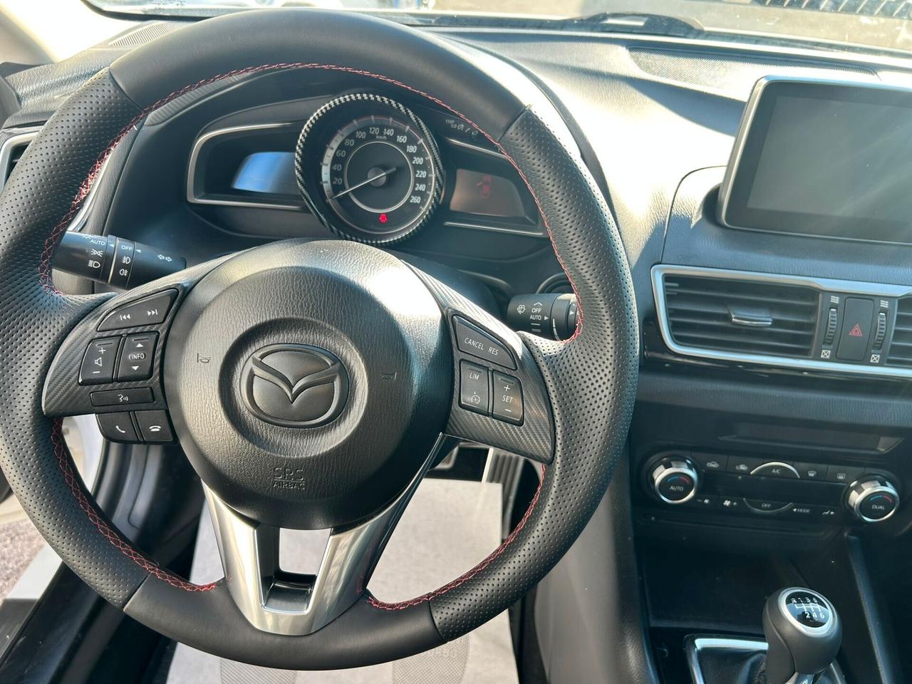Mazda 3 1.5D X RIVENDITORI 2016