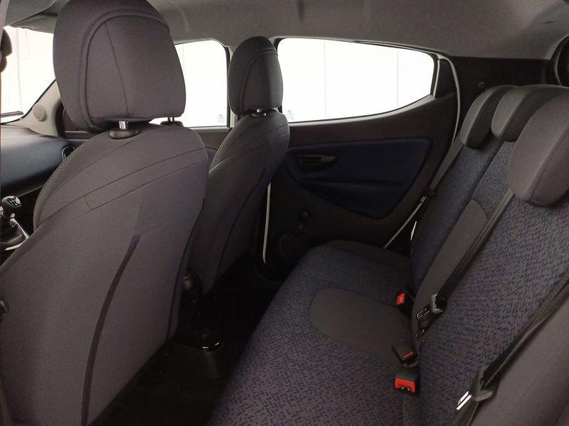 Lancia Ypsilon III 2021 1.0 firefly hybrid Silver s&s 70cv 5p.ti