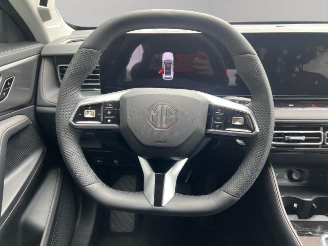 MG HS HEV Luxury