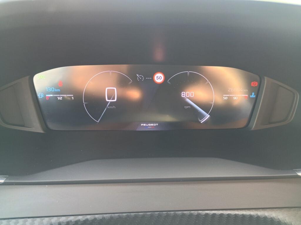 Peugeot 2008 1.2 100cv Allure