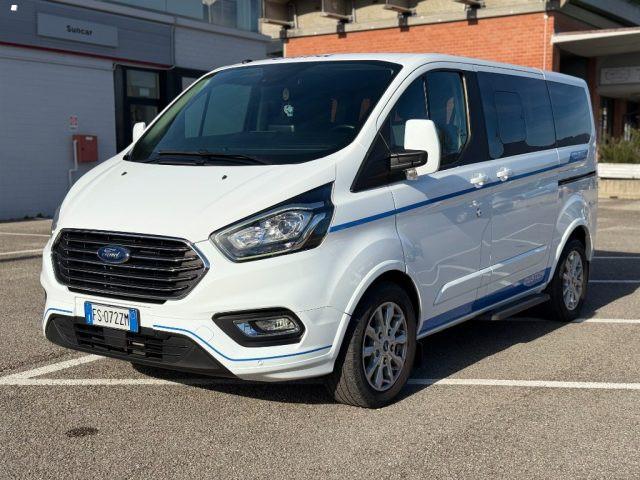 FORD Tourneo Custom 310 2.0 TDCi 130CV PC Titanium