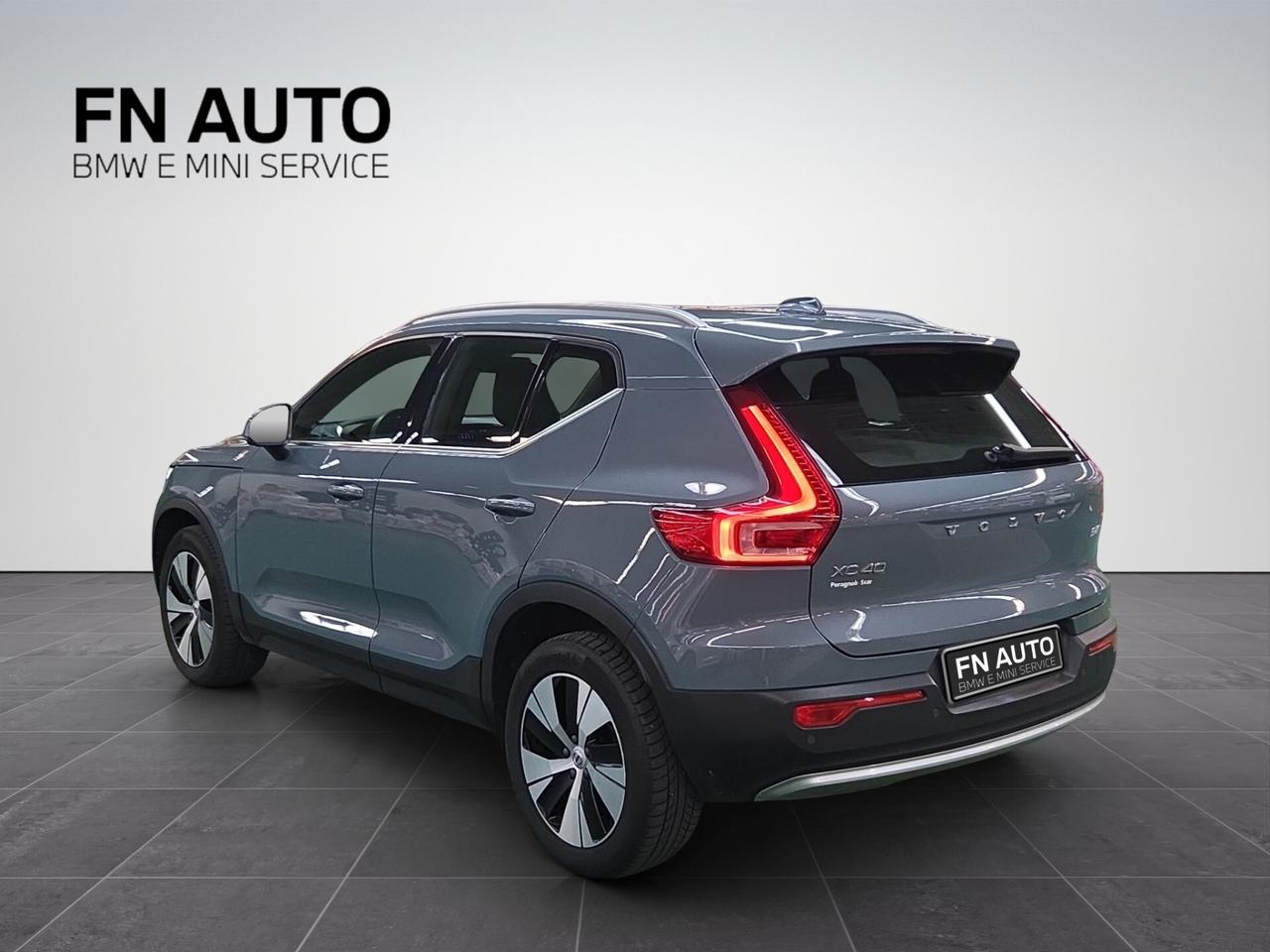 Volvo XC40 B4 AWD automatico Plus Bright