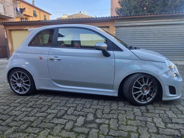 ABARTH 500 1.4 T-Jet 160 esseesse