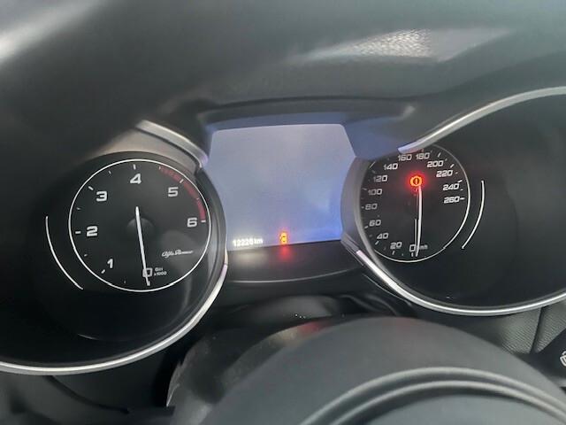 Alfa Romeo Stelvio 2.2 Turbodiesel 190 CV AT8 Q4 Business