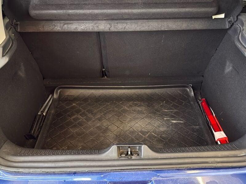 Renault Clio 1.5 DCI 75cv MOSCHINO LIFE