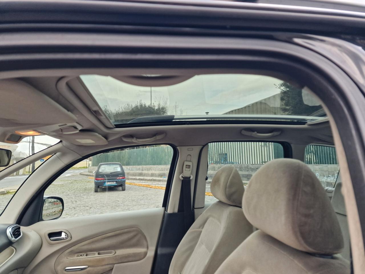 Citroen C3 Picasso 1.6 HDi 110 Exclusive Style