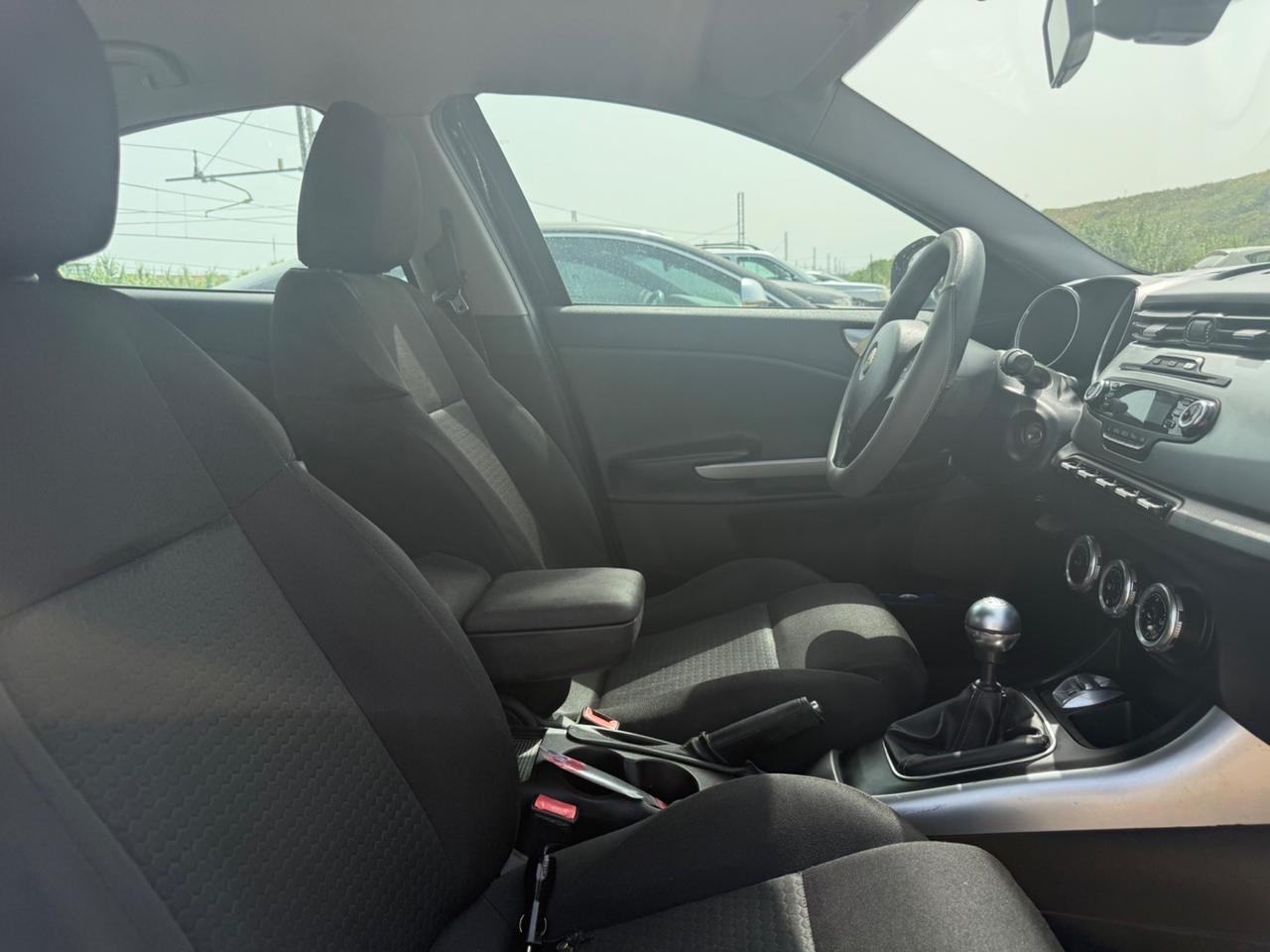 Alfa Giulietta 1.4 Turbo METANO OCCASIONE 3.999€
