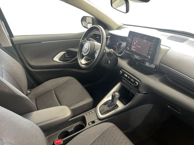 Toyota Yaris Yaris 1.5h Trend