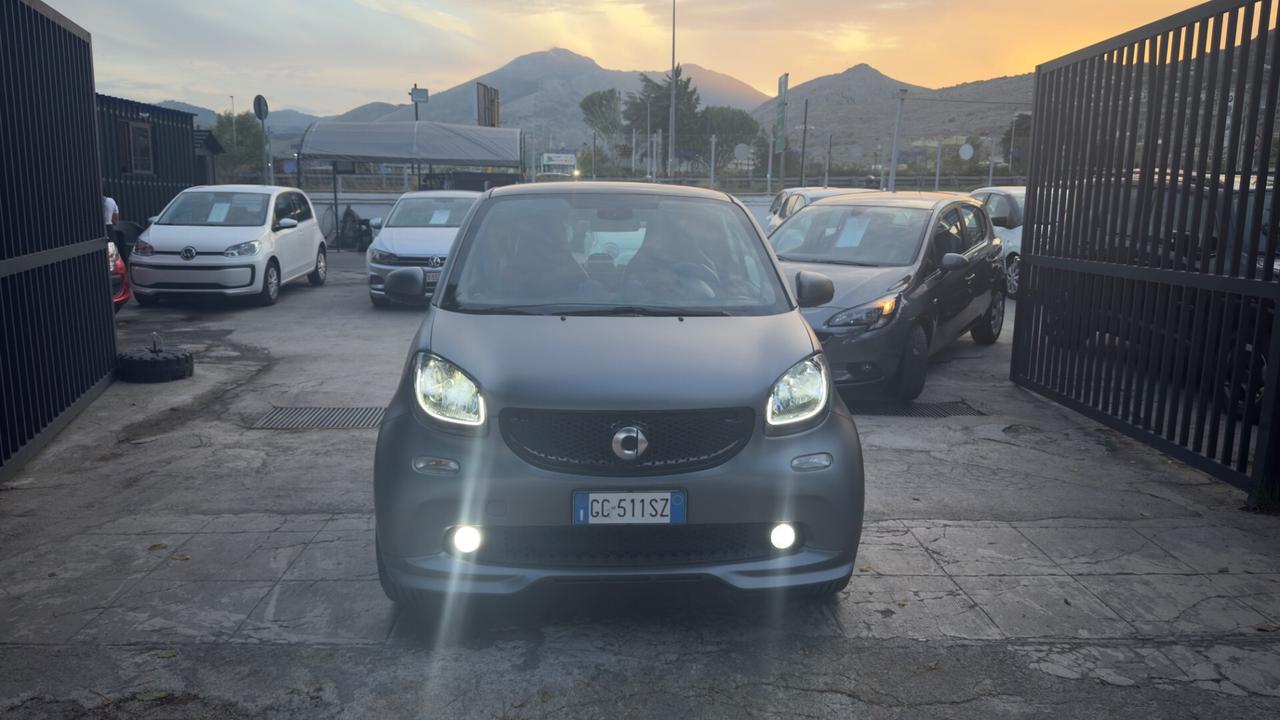 Smart ForTwo 90 0.9 Turbo Allestimento Brabus Automatica