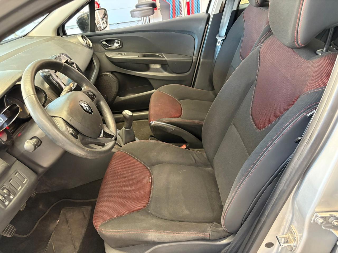 Renault Clio 1.2 75CV 5 porte Live