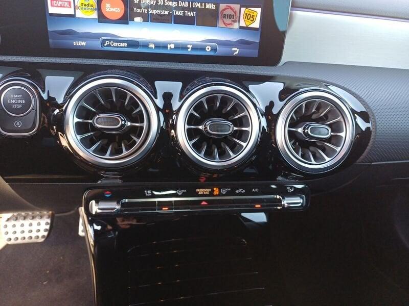 Mercedes-Benz CLA CLA Shooting Brake 200 d AMG Line Advanced Plus