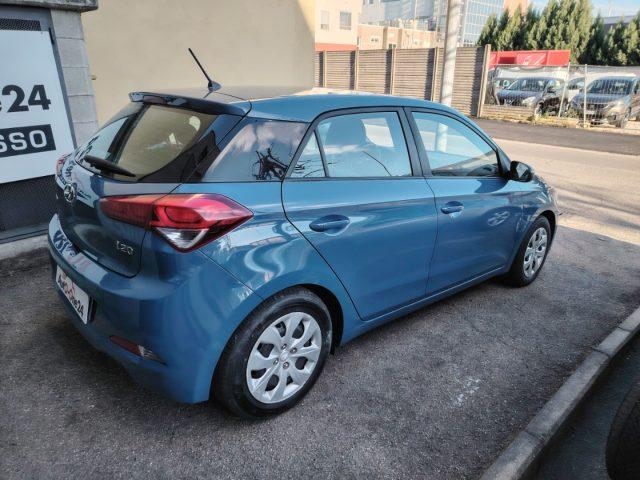 HYUNDAI i20 1.2 5 porte Go! PREZZO REALE - NEOPATENTATI