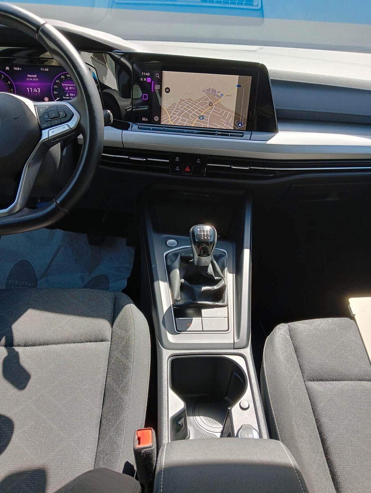 Volkswagen Golf 1.0 TSI 115 CV 5p. Business BlueMotion Technology