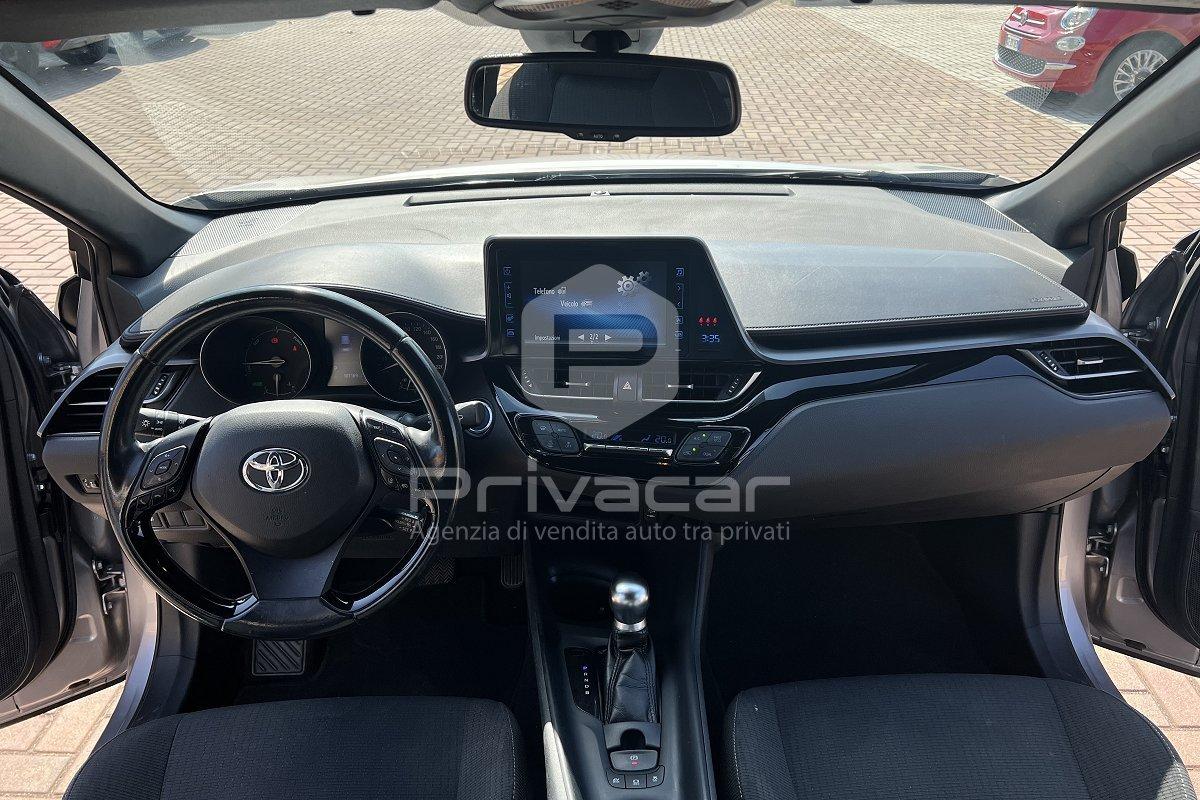 TOYOTA C-HR 1.8 Hybrid E-CVT Trend