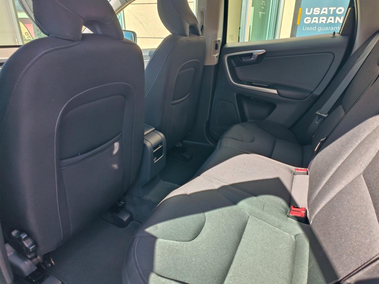 Volvo XC 60 XC60 D3 Geartronic Momentum