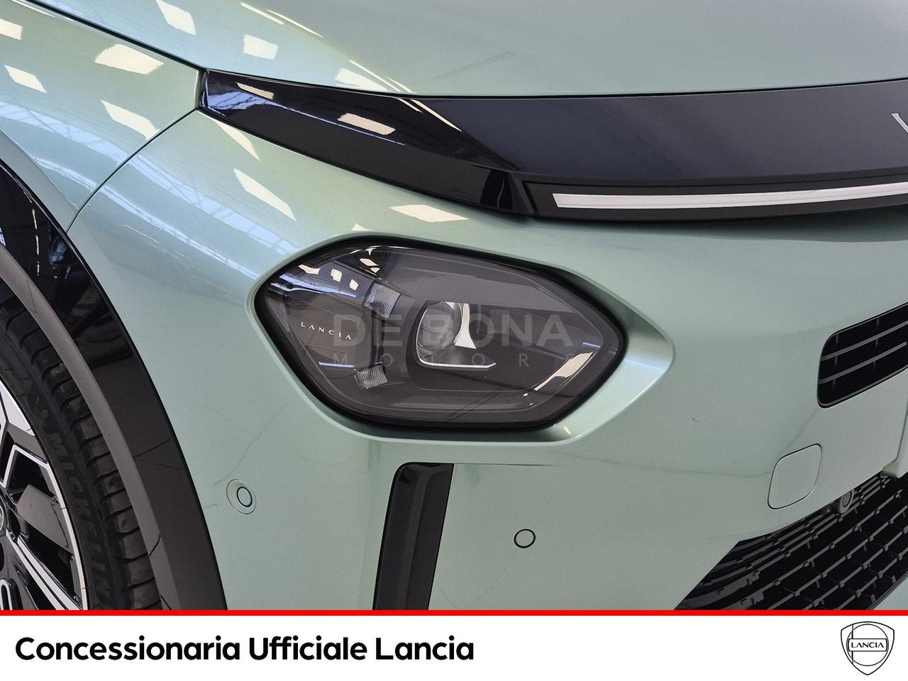 Lancia Ypsilon 1.2 mhev edizione cassina e-dct