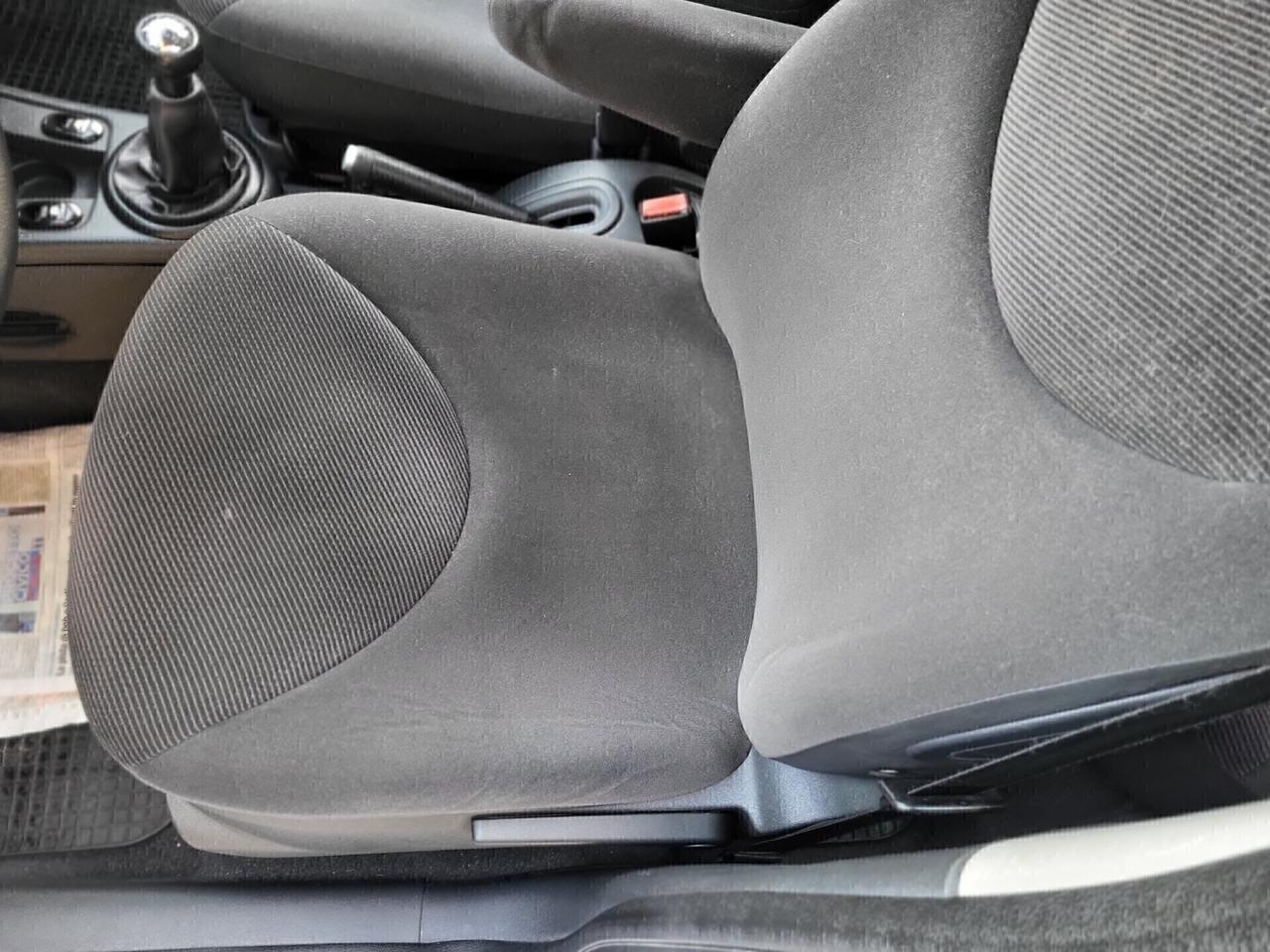 Citroen C3 1.4 HDi-UNICA PROPR-FOTO 4 REVISIONI