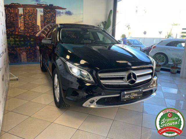 MERCEDES-BENZ GLA 200 d Aut. Sport *TETTO*PELLE*CAMERA