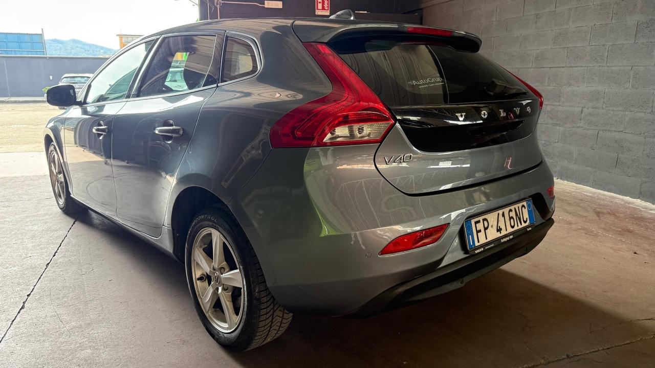Volvo V40 D2 Business