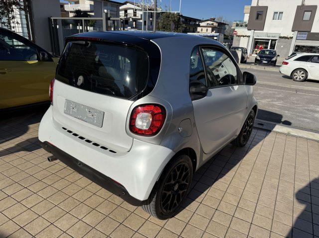 SMART ForTwo 1.0 Prime 71cv twinamic Navi Fari Led