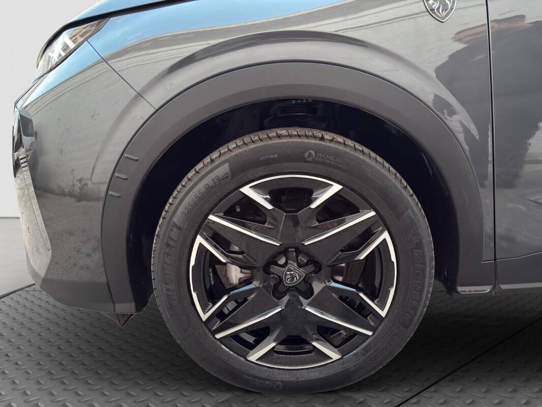 Peugeot 3008 Hybrid 136 e-DCS6 GT 2025